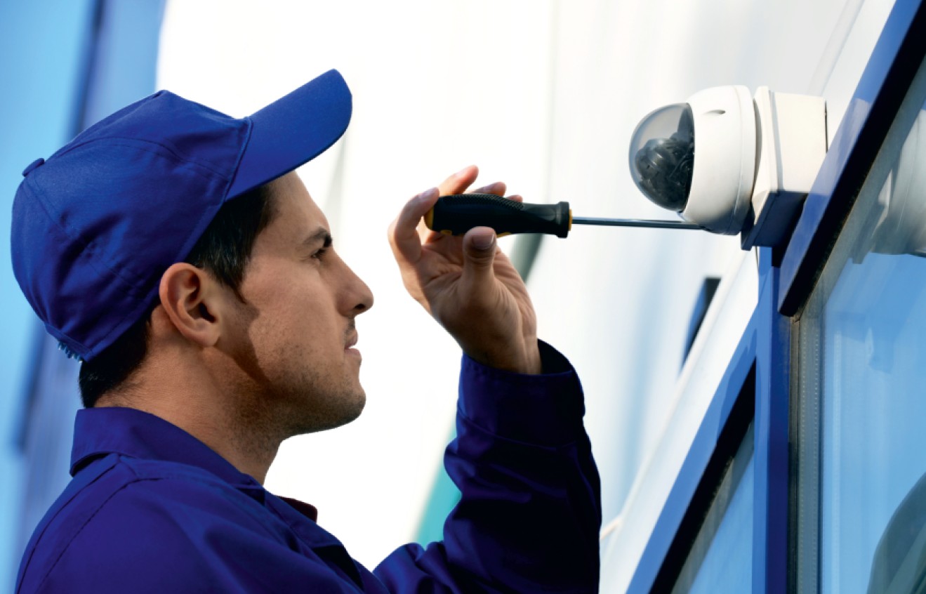 Wartung und Prüfung elektronischer Anlagen